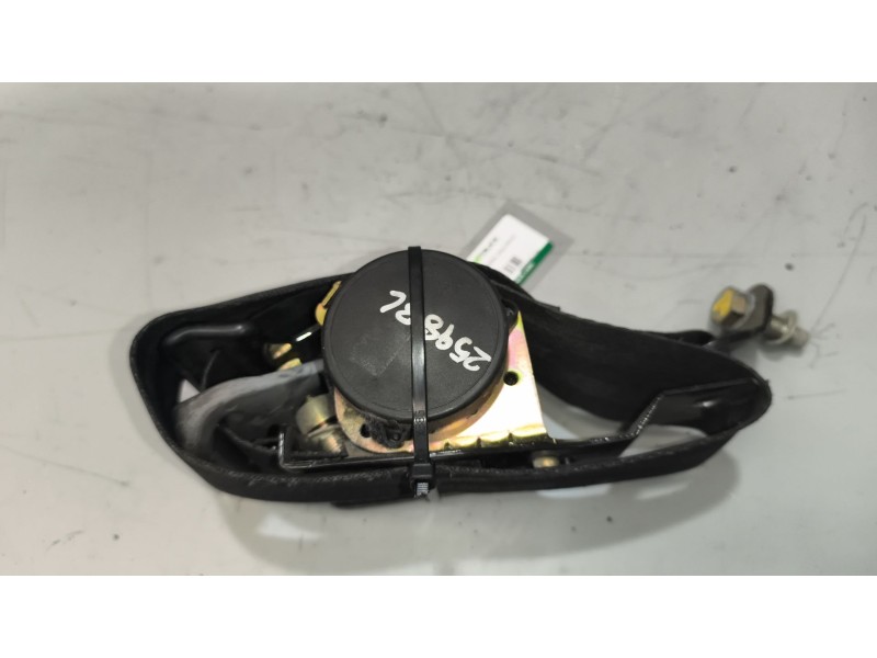 Recambio de cinturon seguridad delantero izquierdo para nissan cabstar e 3.0 diesel referencia OEM IAM 868449x200  