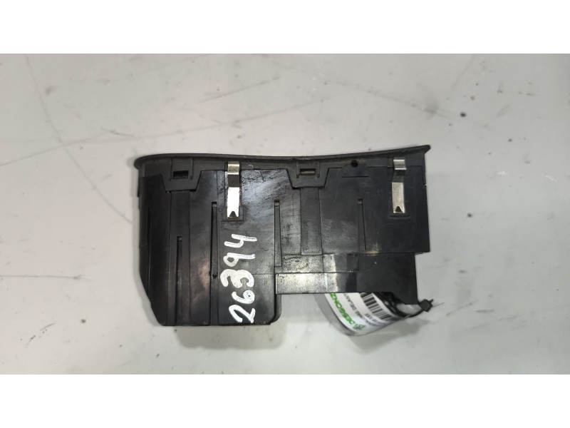 Recambio de mando elevalunas delantero derecho para man tg-m 18.xxx 6.9 diesel referencia OEM IAM 81258067097  