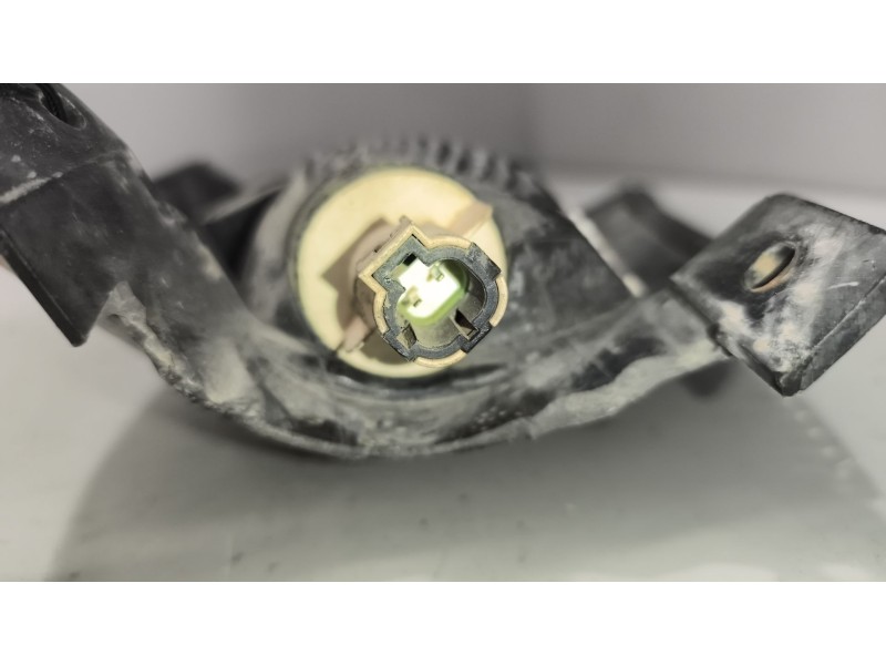 Recambio de piloto delantero izquierdo para nissan cabstar e 3.0 diesel referencia OEM IAM 261359X200  
