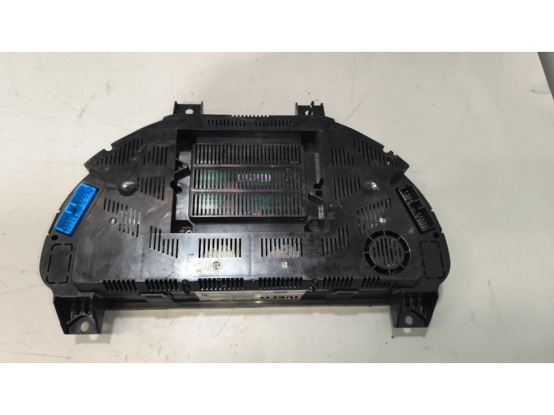 Recambio de cuadro instrumentos para iveco eurocargo 05.03  fki 100 e tráfico urbano referencia OEM IAM 5801405209  