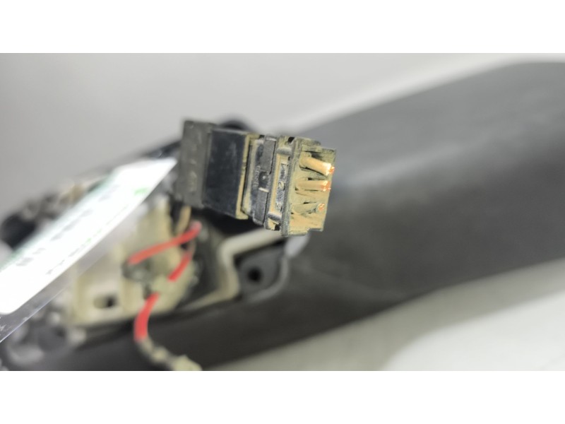 Recambio de retrovisor derecho para renault magnum ab diesel referencia OEM IAM 5001873671  