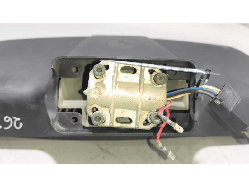 Recambio de retrovisor derecho para renault magnum ab diesel referencia OEM IAM 5001873671  