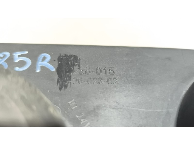 Recambio de faro derecho para renault magnum ab diesel referencia OEM IAM 5010623619  