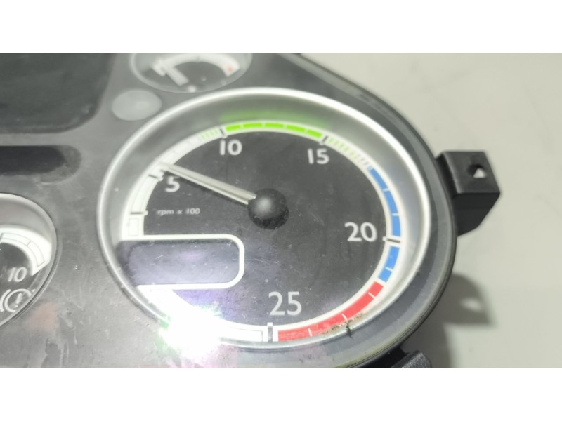 Recambio de cuadro instrumentos para daf serie xf105.xxx 12.9 diesel referencia OEM IAM 1789469  