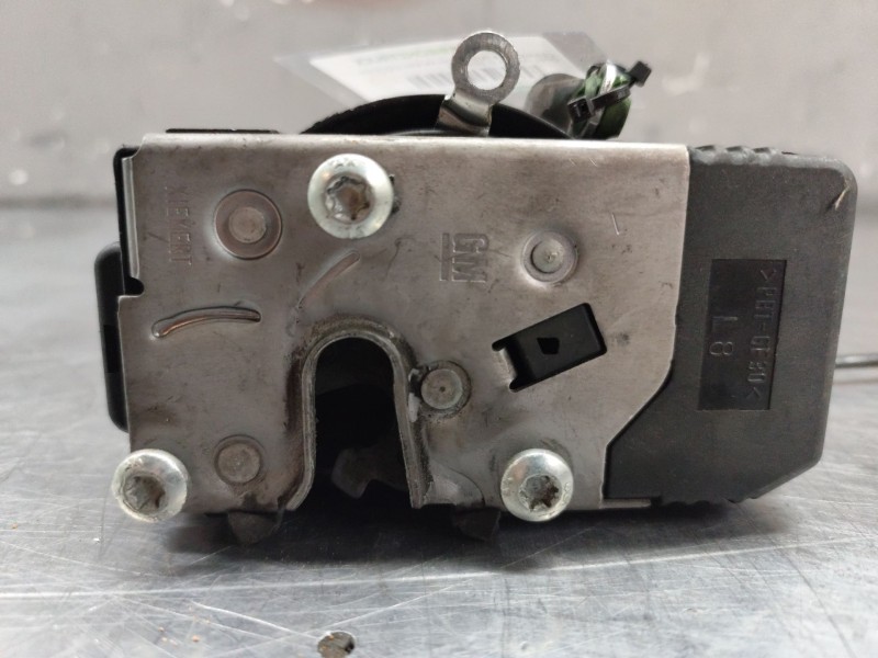 Recambio de cerradura puerta delantera izquierda para opel astra g berlina club referencia OEM IAM 24444015  