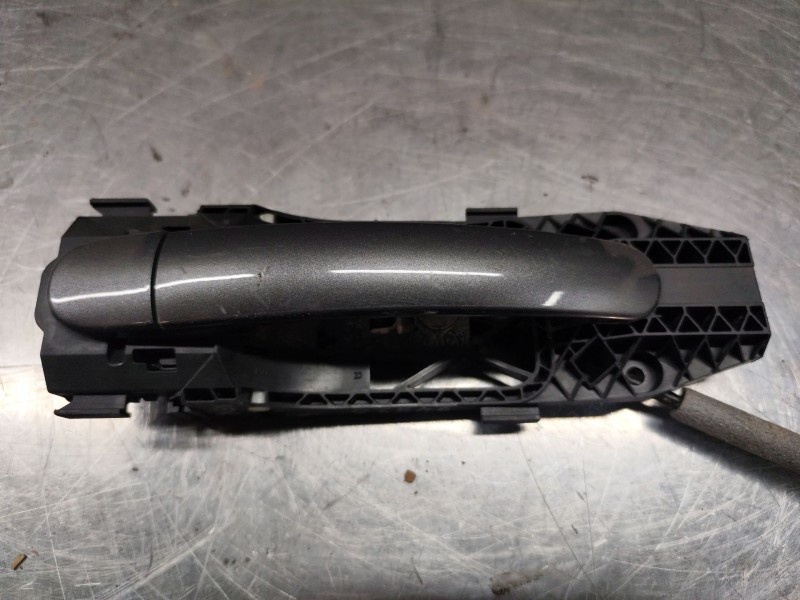 Recambio de maneta exterior delantera derecha para volkswagen tiguan (5n_) 2.0 tdi 4motion referencia OEM IAM 5N0837517E  