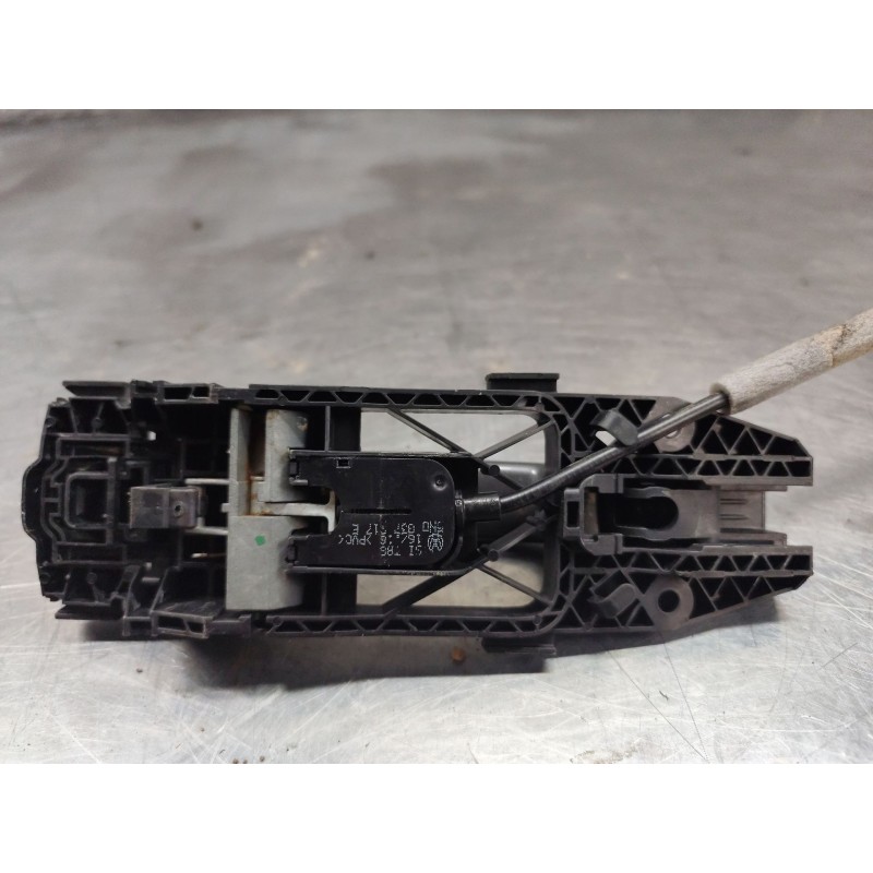 Recambio de maneta exterior delantera derecha para volkswagen tiguan (5n_) 2.0 tdi 4motion referencia OEM IAM 5N0837517E  