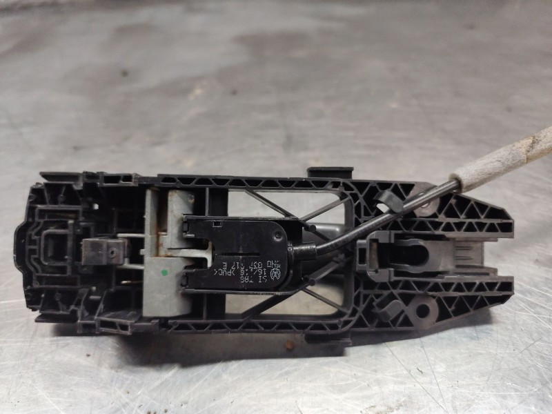 Recambio de maneta exterior delantera derecha para volkswagen tiguan (5n_) 2.0 tdi 4motion referencia OEM IAM 5N0837517E  
