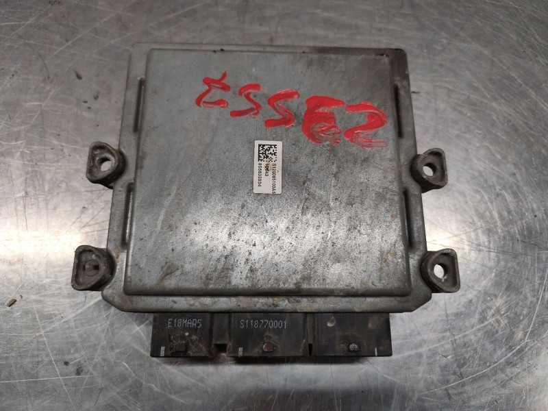 Recambio de centralita motor uce para ford focus c-max (cap) connection referencia OEM IAM 5WS40211BT 3M5112A650AB 