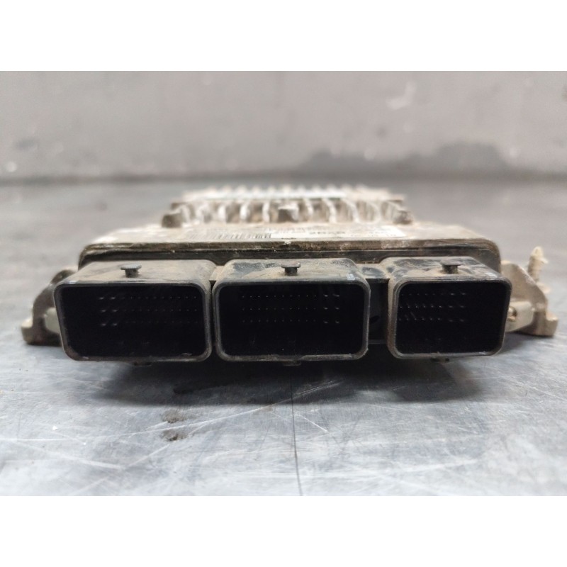 Recambio de centralita motor uce para ford focus c-max (cap) connection referencia OEM IAM 5WS40211BT 3M5112A650AB 