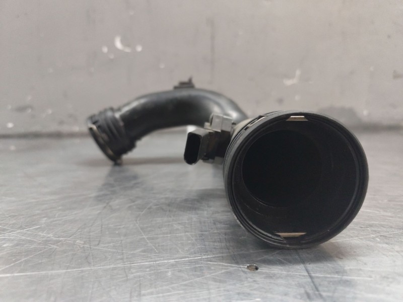 Recambio de tubo admision para volkswagen golf v berlina (1k1) sportline referencia OEM IAM 1K0145770D  
