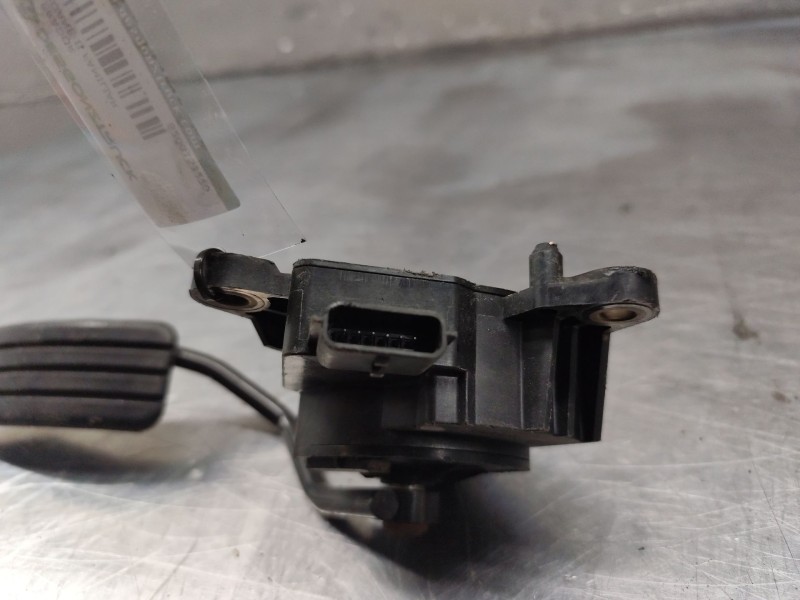 Recambio de pedal acelerador para renault megane ii familiar 1.9 dci diesel referencia OEM IAM 8200153270  