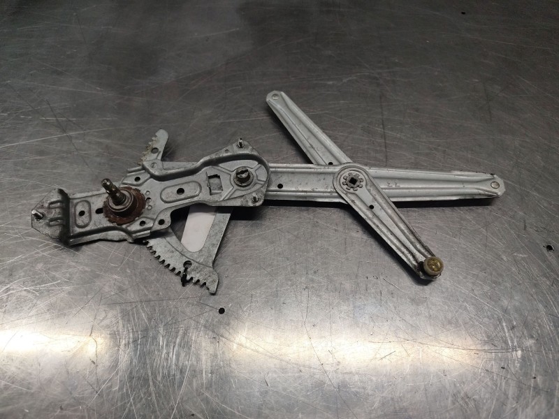 Recambio de elevalunas trasero derecho para peugeot 205 berlina 1.8 d generation referencia OEM IAM 922414 MANUAL 