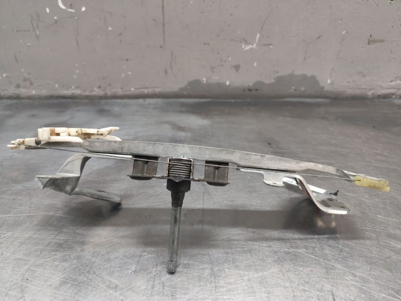 Recambio de elevalunas trasero derecho para ford fusion (cbk) ambiente referencia OEM IAM 2N11N27000N  