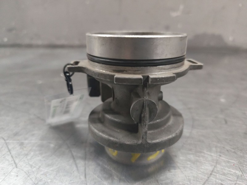 Recambio de caudalimetro para ford fiesta berl./courier si referencia OEM IAM 92FB12B579BA  