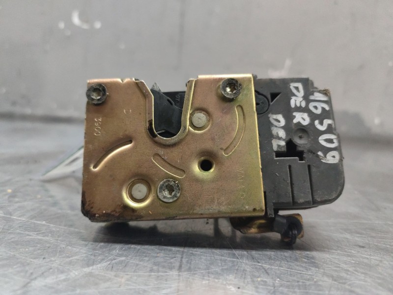 Recambio de cerradura puerta delantera derecha para peugeot 306 break 2.0 hdi cat referencia OEM IAM   