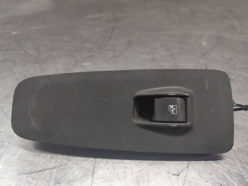 Recambio de mando elevalunas delantero derecho para peugeot boxer furgoneta 2.2 hdi 120 referencia OEM IAM   