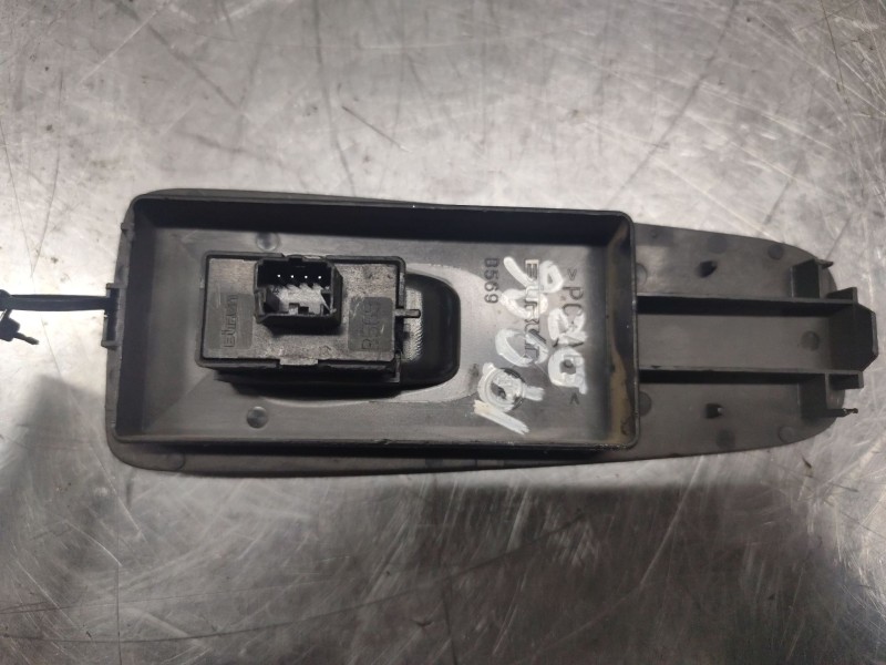 Recambio de mando elevalunas delantero derecho para peugeot boxer furgoneta 2.2 hdi 120 referencia OEM IAM   