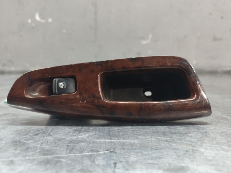 Recambio de mando elevalunas trasero derecho para daewoo nubira berlina se (1999) referencia OEM IAM 96190777 6 PINS 
