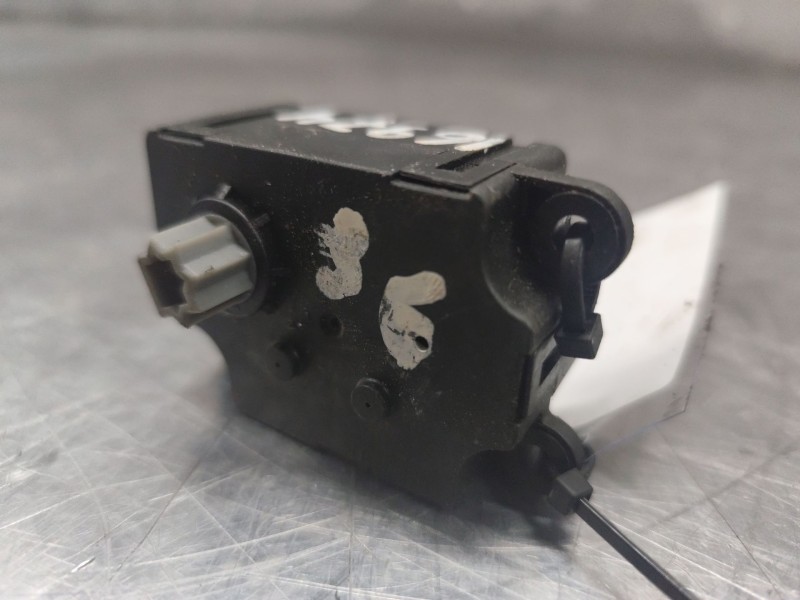 Recambio de motor apertura trampillas climatizador para peugeot 308 confort referencia OEM IAM T1006419G  