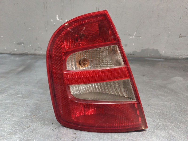 Recambio de piloto trasero izquierdo para skoda fabia (6y2/6y3) classic referencia OEM IAM 6Y6945095B  