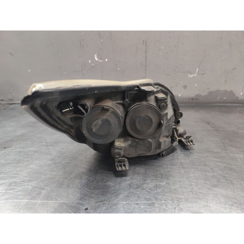 Recambio de faro izquierdo para ford focus lim. (cb4) 1.8 tdci turbodiesel cat referencia OEM IAM 8M513W030AD  