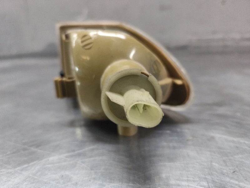 Recambio de faro antiniebla derecho para opel astra f berlina gl referencia OEM IAM   