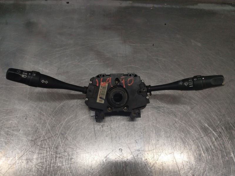 Recambio de mando multifuncion para nissan almera (n16/e) tekna referencia OEM IAM 54034612B  