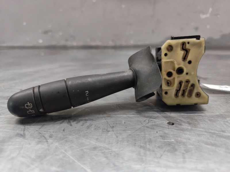 Recambio de mando limpia para renault clio ii fase i (b/cbo) 1.9 d referencia OEM IAM 37012A  