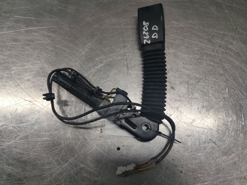 Recambio de enganche de cinturon delantero derecho para mini mini (r56) one referencia OEM IAM 610183700E 610182300C 