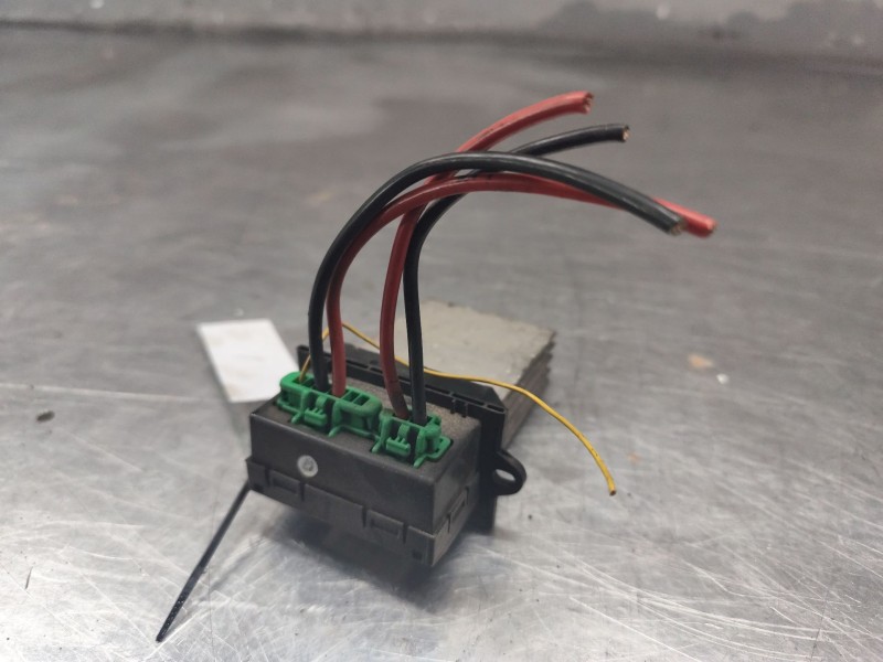 Recambio de resistencia calefaccion para renault scenic ii grand confort dynamique referencia OEM IAM F657165W  