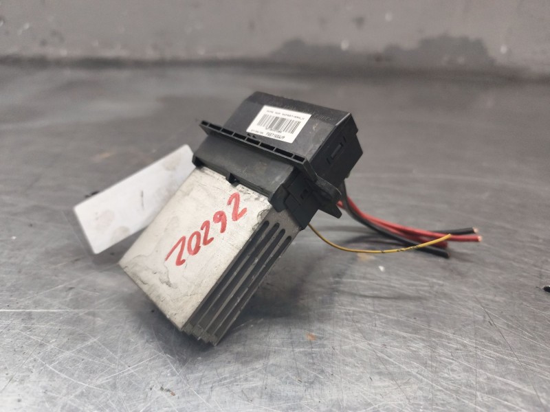 Recambio de resistencia calefaccion para renault scenic ii grand confort dynamique referencia OEM IAM F657165W  