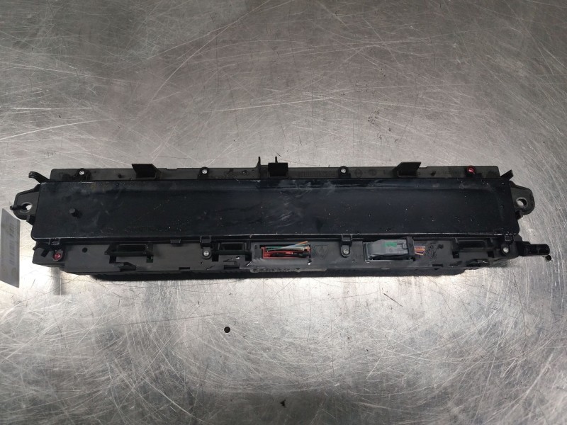 Recambio de pantalla multifuncion para renault scenic ii grand confort dynamique referencia OEM IAM 8200451505A  