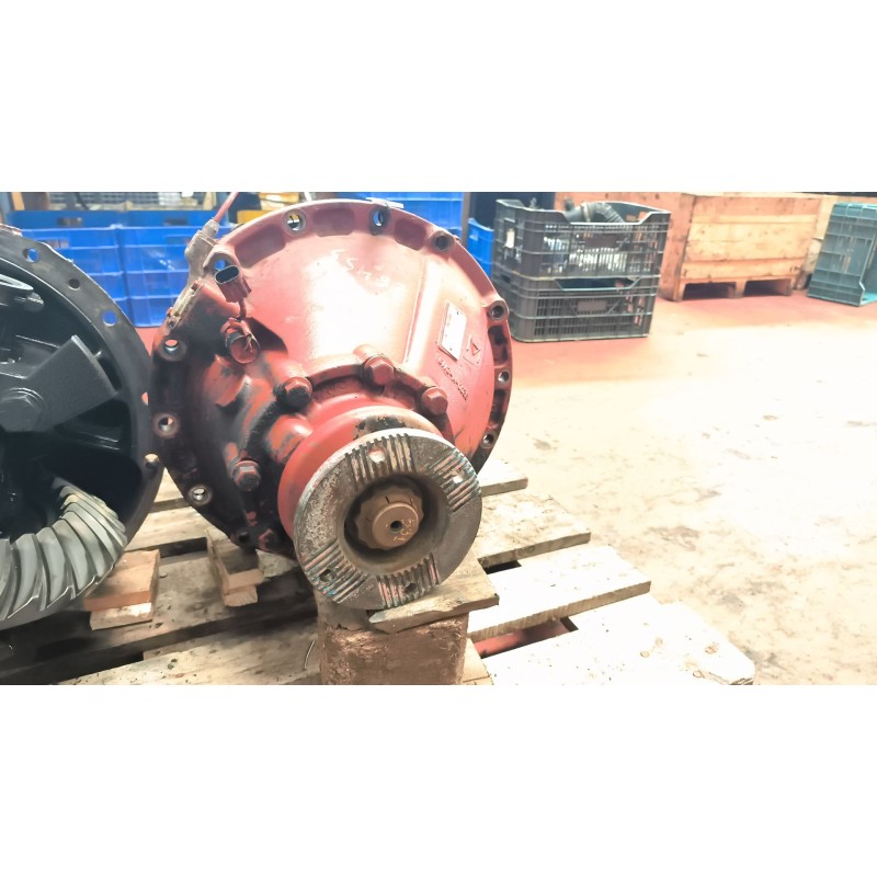 Recambio de grupo para iveco stralis (as) 12.9 diesel referencia OEM IAM 175E RATIO:1/85F/13X37 42550119