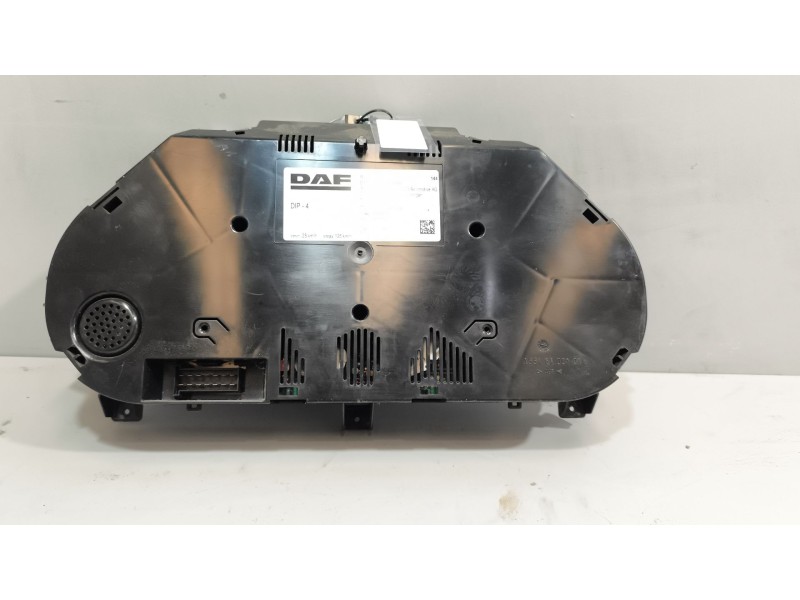 Recambio de cuadro instrumentos para daf serie xf105.xxx 12.9 diesel referencia OEM IAM 1789469  