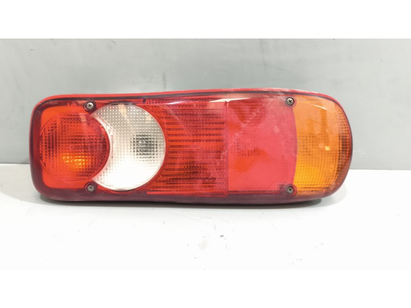 Recambio de piloto trasero derecho para nissan cabstar e 3.0 diesel referencia OEM IAM   