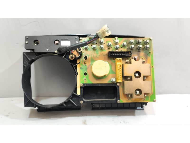 Recambio de cuadro instrumentos para scania serie 4 (p/r 144 l) 14.2 diesel referencia OEM IAM 1413720  