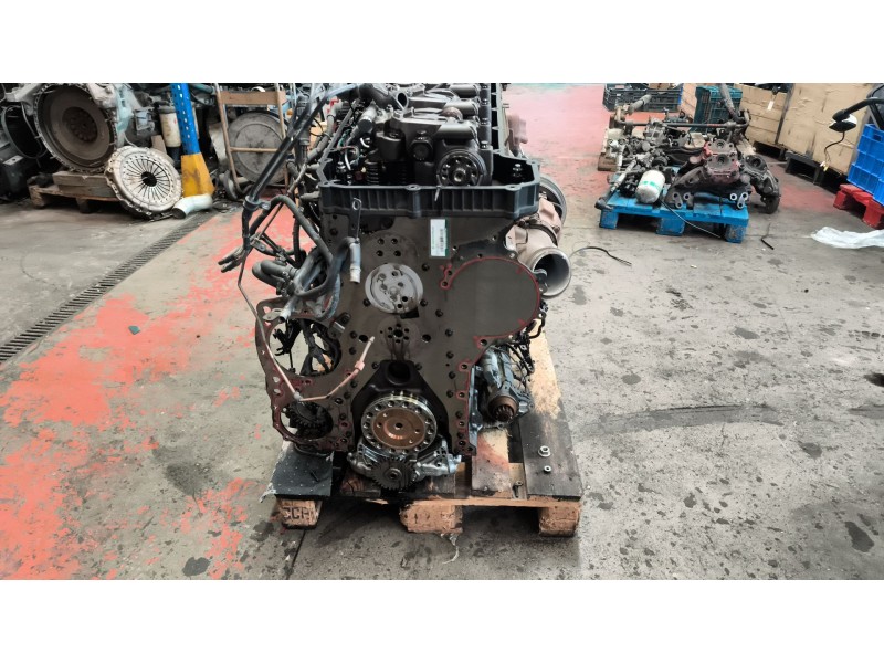 Recambio de despiece motor para renault serie t fg 4x2 cabina high-sleeper referencia OEM IAM DTI13480EUVI  