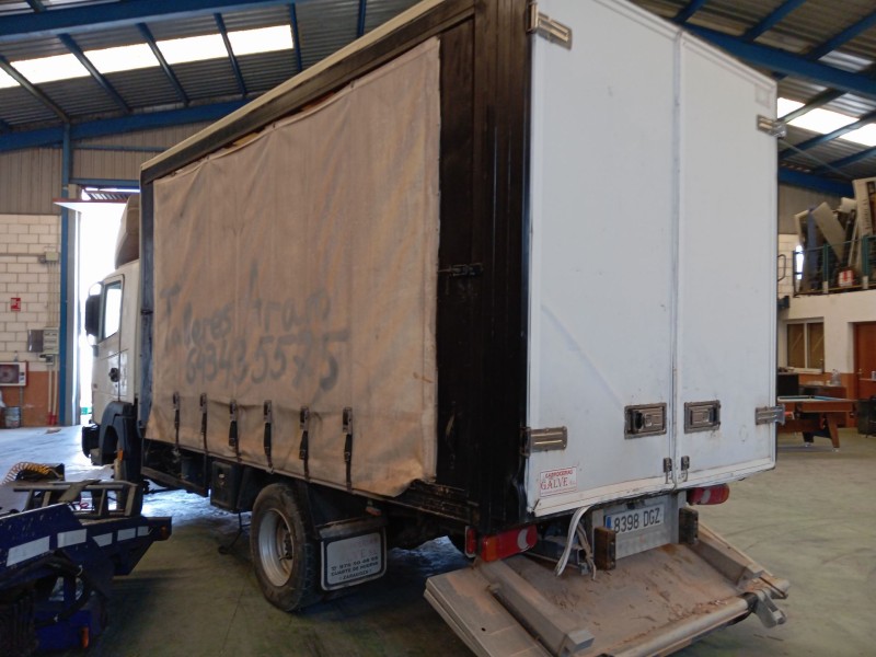 nissan trucks atleon del año 2005