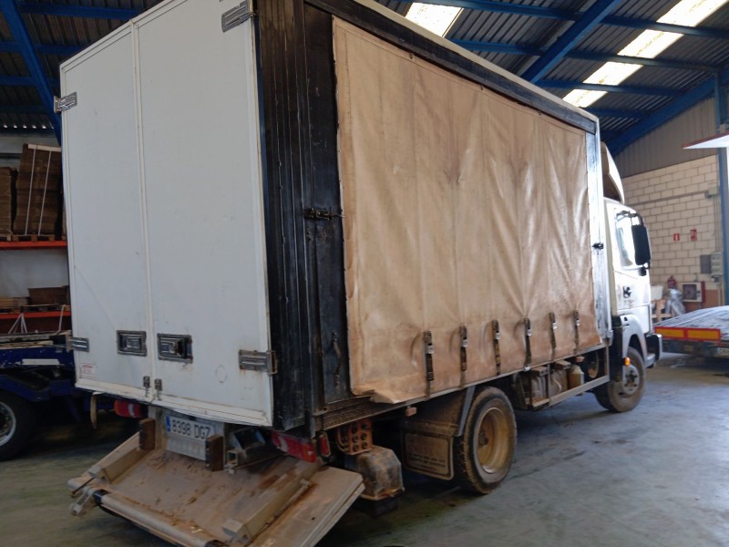 nissan trucks atleon del año 2005