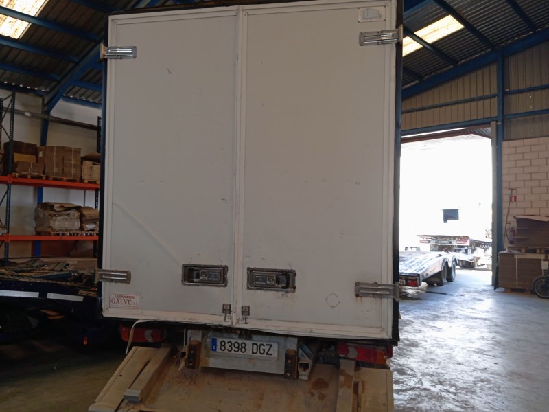 nissan trucks atleon del año 2005