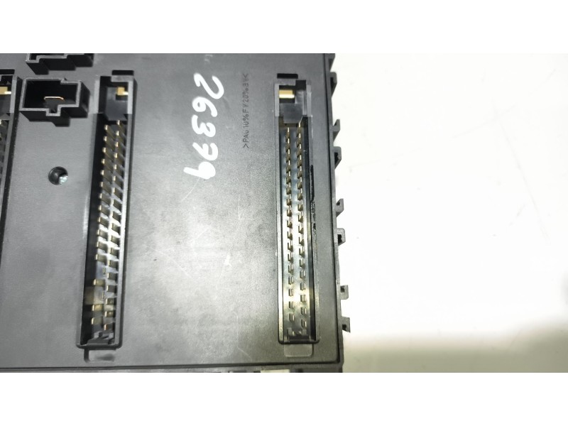 Recambio de caja reles / fusibles para daf serie xf105.xxx 12.9 diesel referencia OEM IAM 1674870  