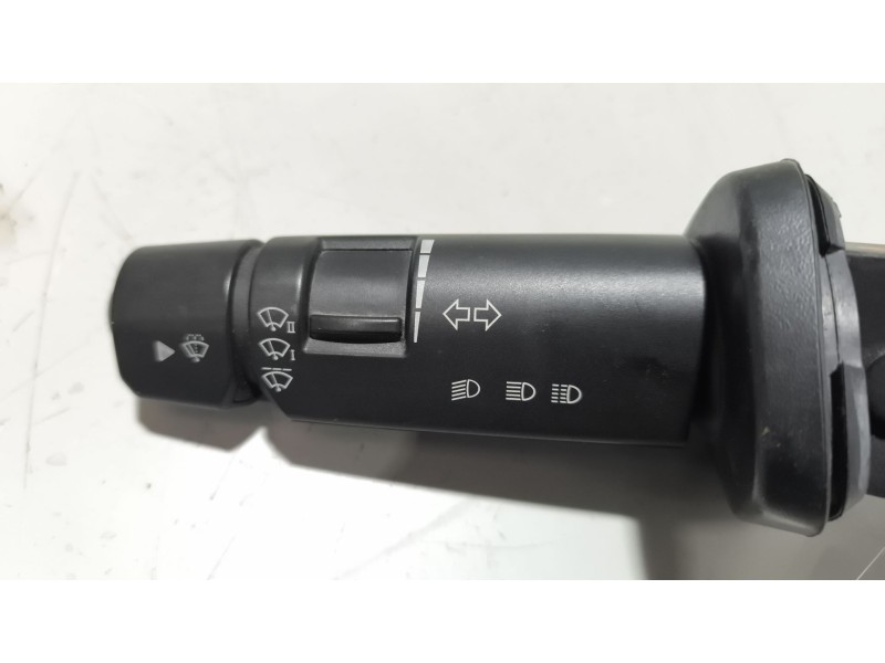 Recambio de mando intermitentes para man tgx 18.xxx 12.4 diesel referencia OEM IAM 81255090194  