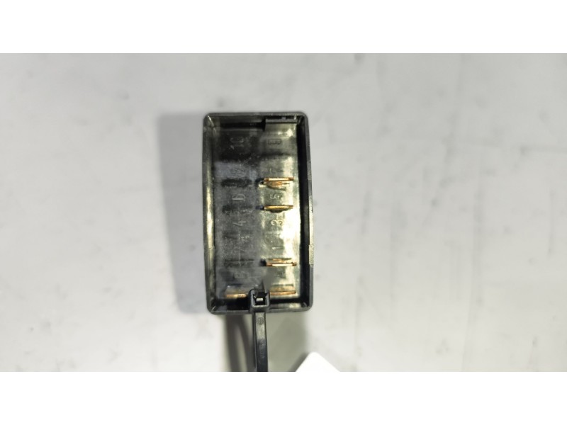 Recambio de interruptor para daf serie xf105.xxx 12.9 diesel referencia OEM IAM 1435601  