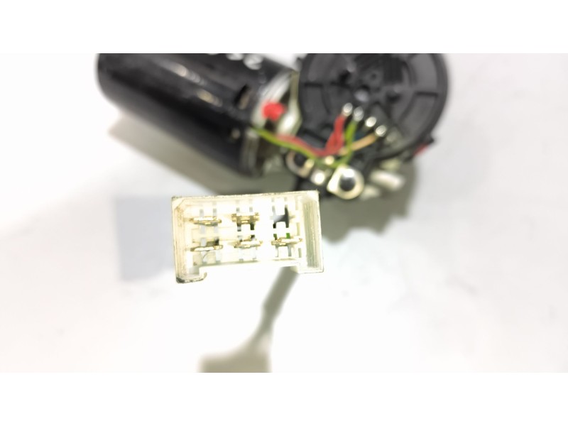 Recambio de motor limpia delantero para nissan trucks atleon tk160.95 referencia OEM IAM 0390242312  