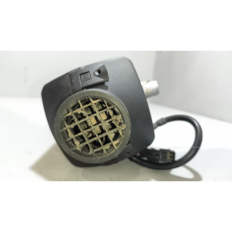 Recambio de motor calefaccion cabina para iveco stralis (as) 12.9 diesel referencia OEM IAM AIRTRONIC D2 504001621 EBERSPACHER