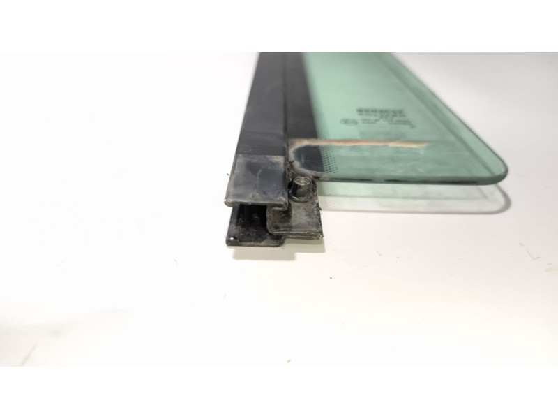 Recambio de luna custodia delantera izquierda para renault magnum ab diesel referencia OEM IAM 7421011921  