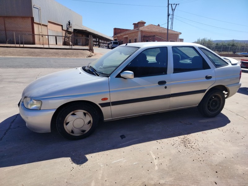 ford escort berl./turnier del año 1997