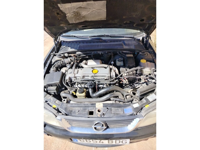 opel vectra b caravan del año 2000