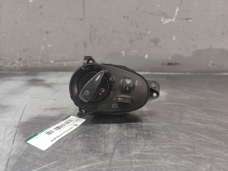 Recambio de mando luces para ford focus berlina (cak) ambiente referencia OEM IAM 98AG13A024BH  
